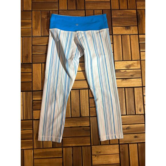 Lululemon Wunder Under Blue White Vertical Stripes Cropped Leggings size 4 - Picture 1 of 9